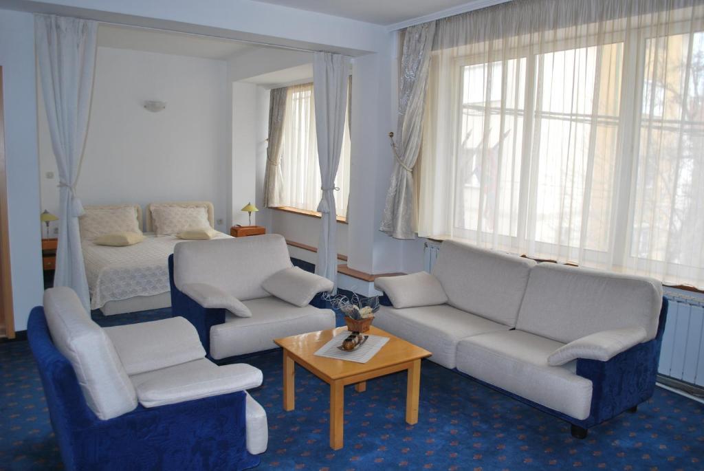 Hotel Residence Inn Skopje Exterior foto